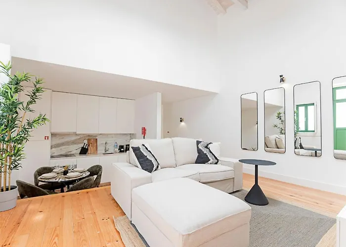 Apartment D. Joao Iv By Lovelystay