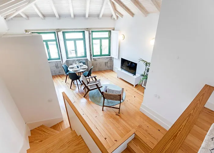 D. Joao Iv By Lovelystay Apartment