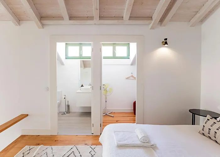 Apartment D. Joao Iv By Lovelystay