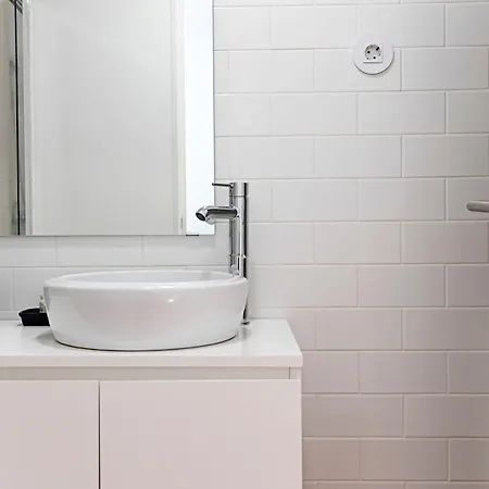 D. Joao Iv By Lovelystay *