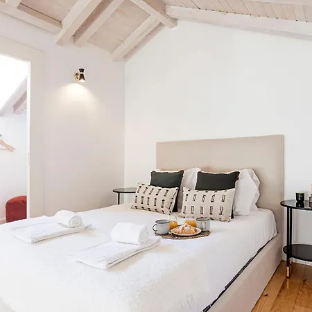 D. Joao Iv By Lovelystay