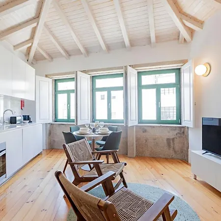 Апартаменты D. Joao Iv By Lovelystay Порту