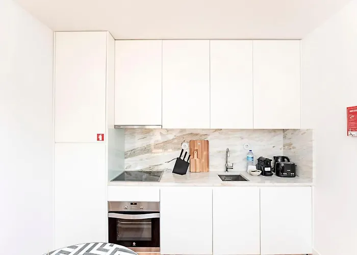 D. Joao Iv By Lovelystay *