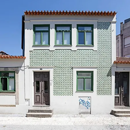 Appartement D. Joao Iv By Lovelystay