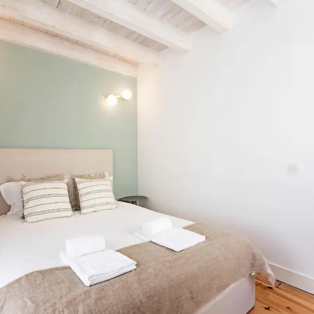 D. Joao Iv By Lovelystay Appartement